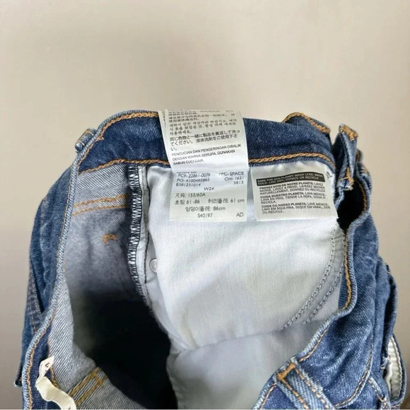 Levi's Womens Size 24 Wedgie Icon Fit Dark Wash  Jeans - Picture 12 of 16